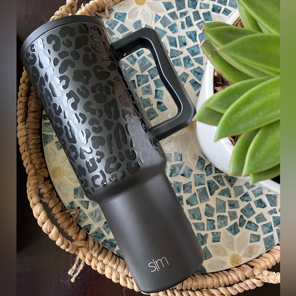 Simple Modern 40 oz Trek - New in Box. Black Leopard